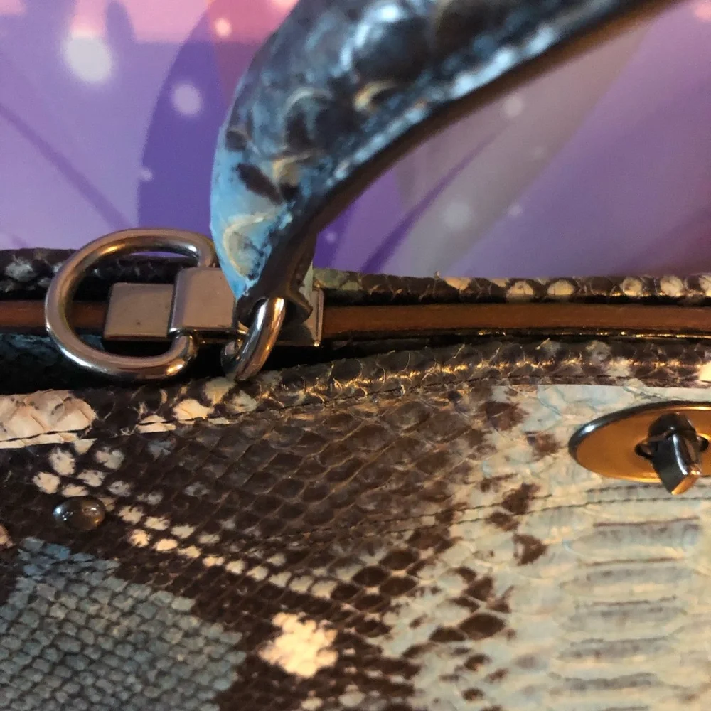 Coach Glamercy sachel/crossbody - Picture 4 of 8